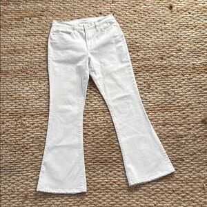 Frame Denim Le High Flare in White